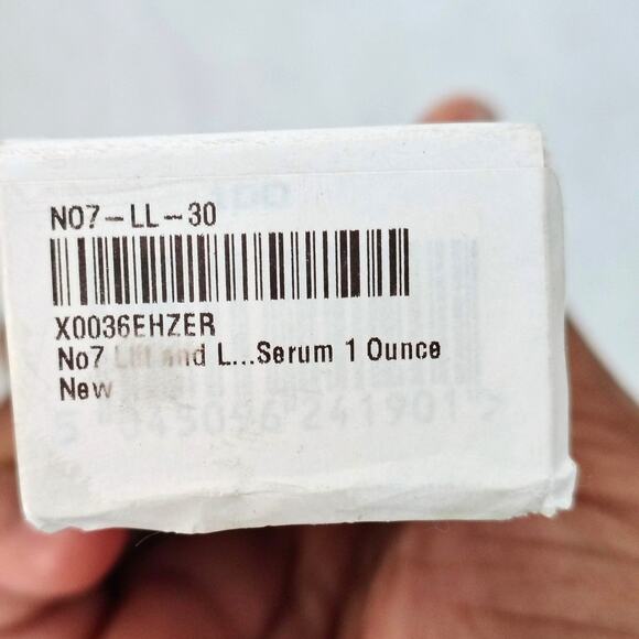 No 7 Lift & Luminate Triple Action Serum  1 oz. Face Neck NEW SEALED Anti Aging - Picture 5 of 6